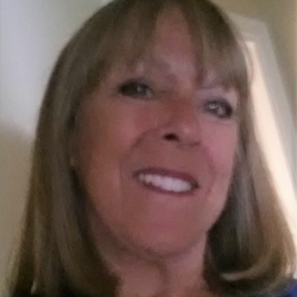 Meet your Posher, Karen - Picture 1 of 1